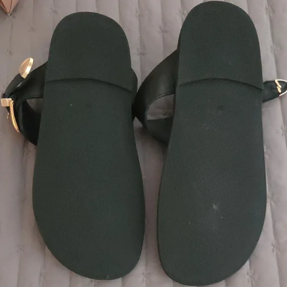 Chic Black Leather Sandals with Gold Buckle (New) - Picture 5 of 7